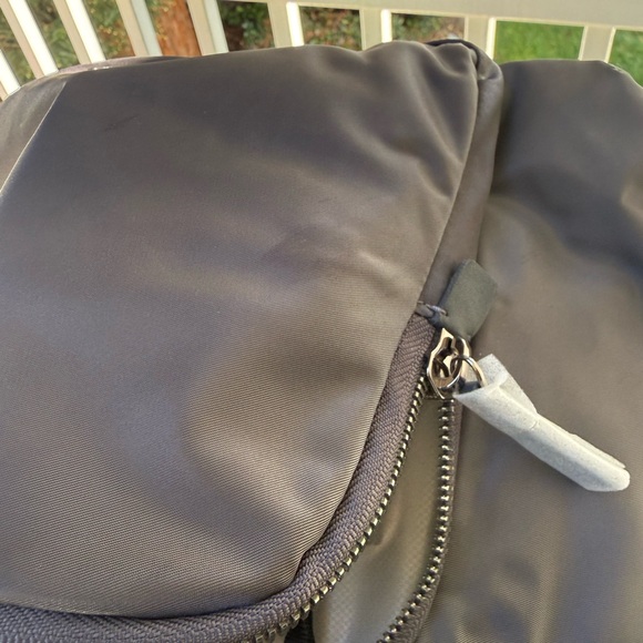 Tumi - Picture 15 of 15